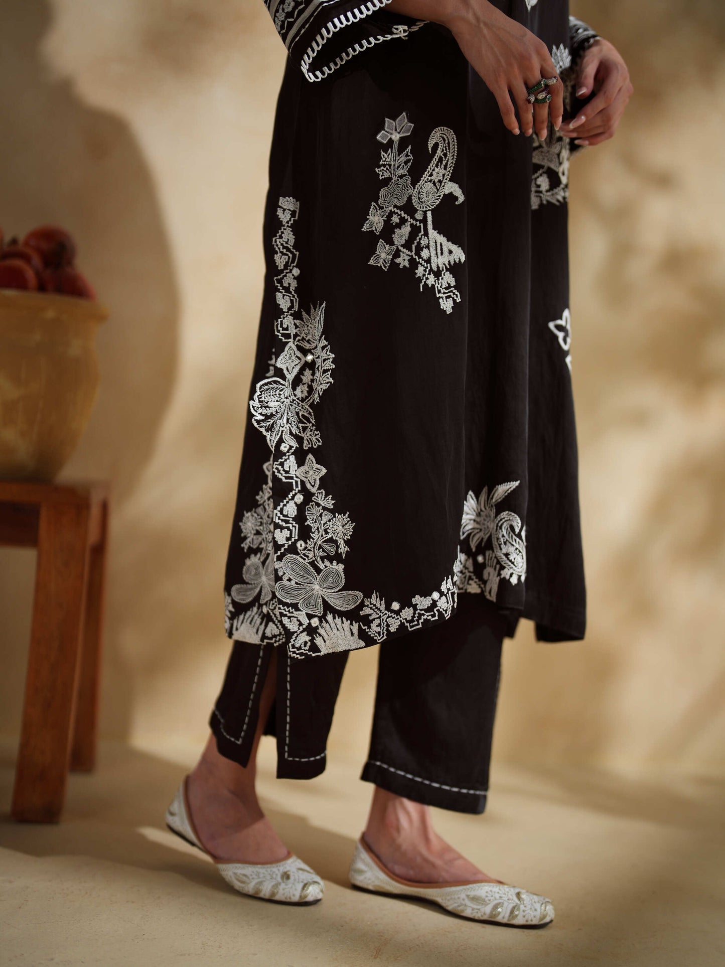 NOIR KURTA SET