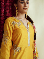 Amaltas Silk Kurta Set