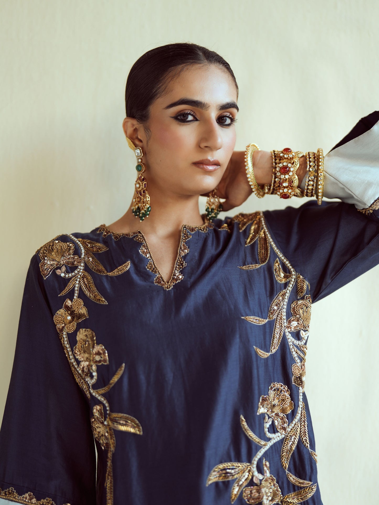 Midnight Bloom Farshi Set