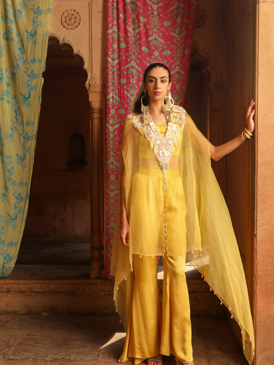 Sunshine Cape Set