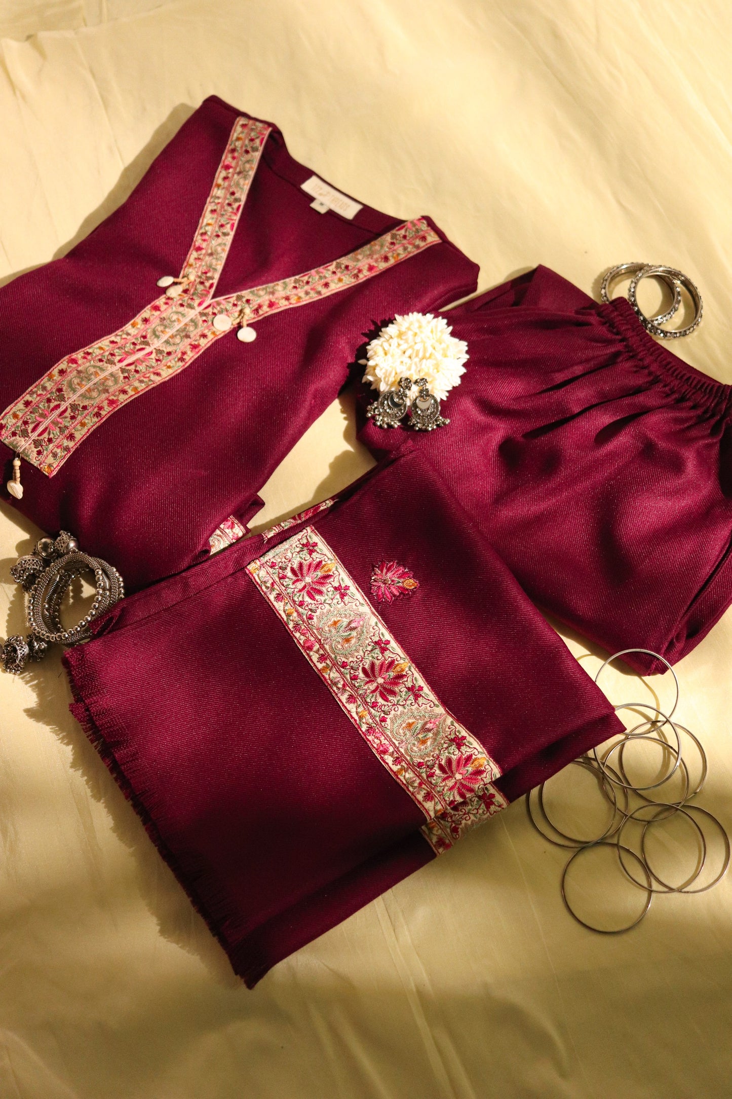 GULNAAR PASHMINA SET - SET OF 3