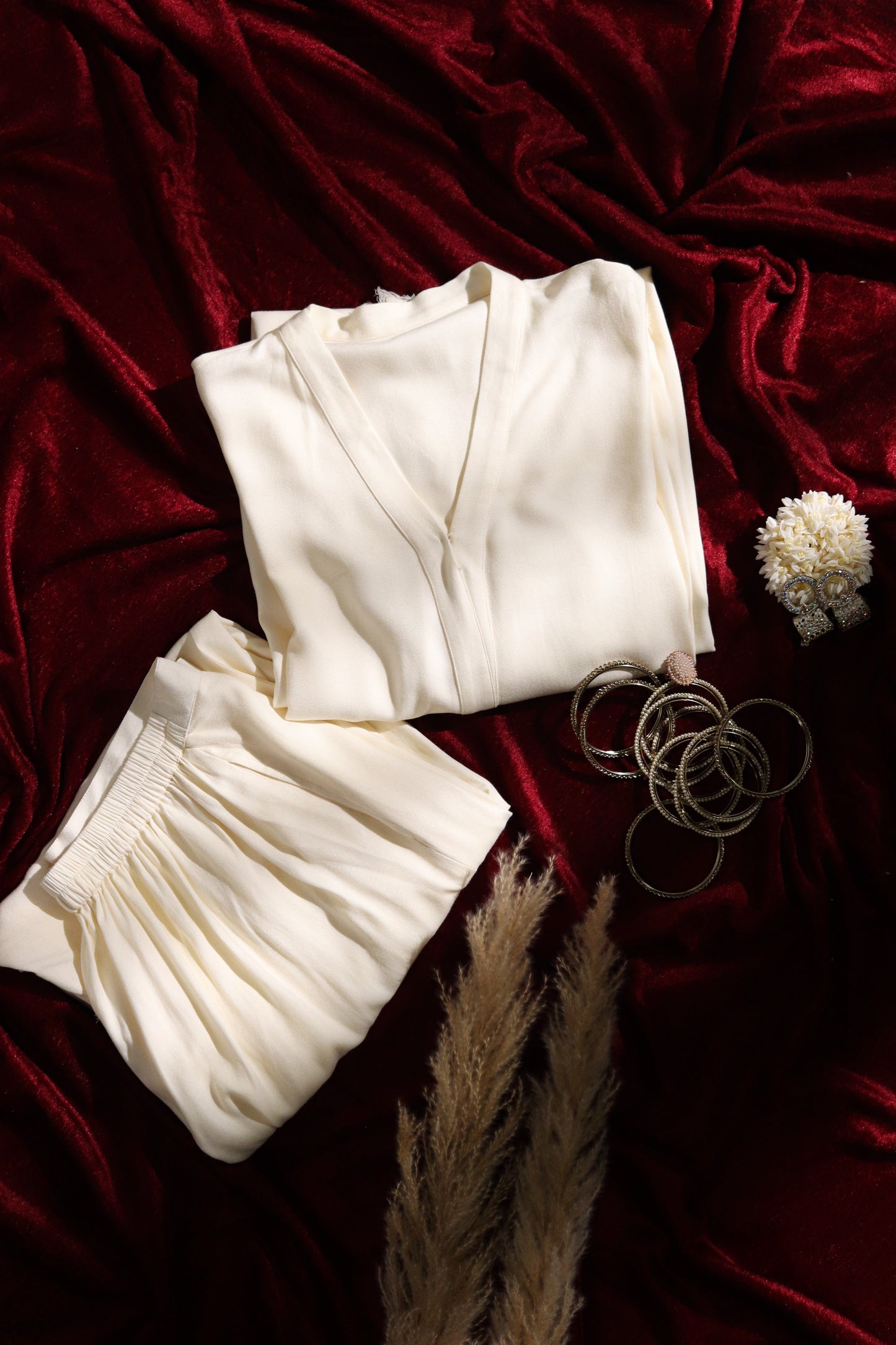 Ivory pashmina set- set of 2